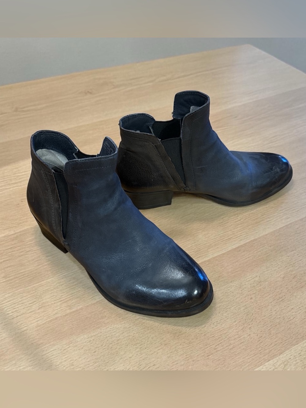 Miz Mooz Navy Blue and Dark Gary Leather Slip-On Chelsea Booties Size 8.5/39
